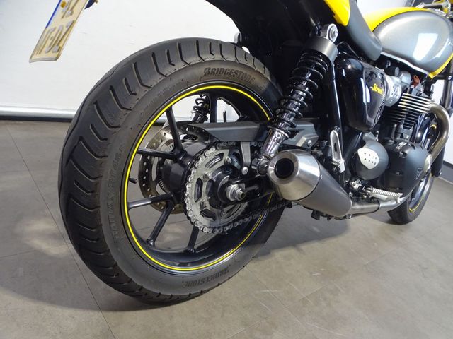 triumph - street-cup