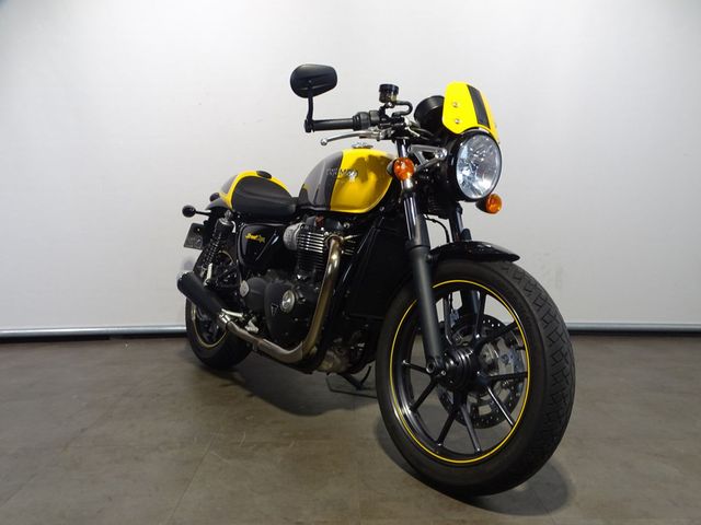 triumph - street-cup