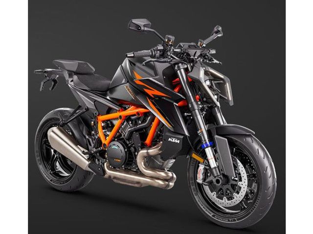 ktm - 1390-super-duke-r-evo