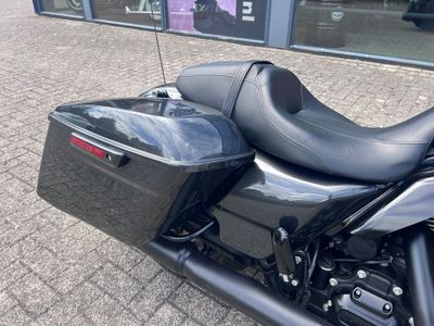 HARLEY-DAVIDSON STREET GLIDE SPECIAL 114 – foto 2