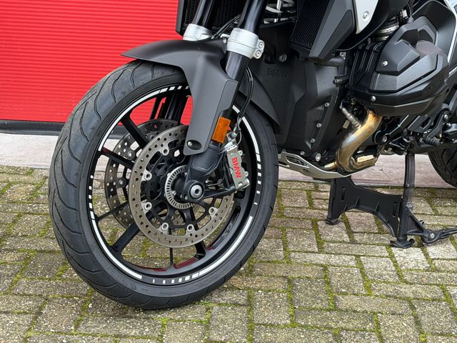 bmw - r-1300-gs-trophy