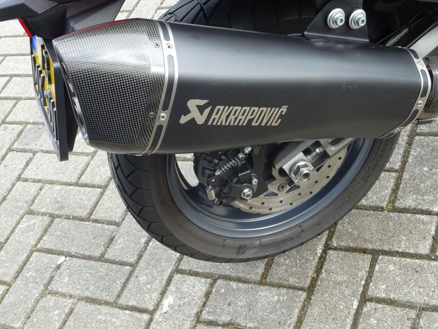 kymco - ak-550