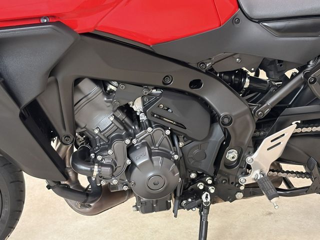 yamaha - tracer-9-y-amt