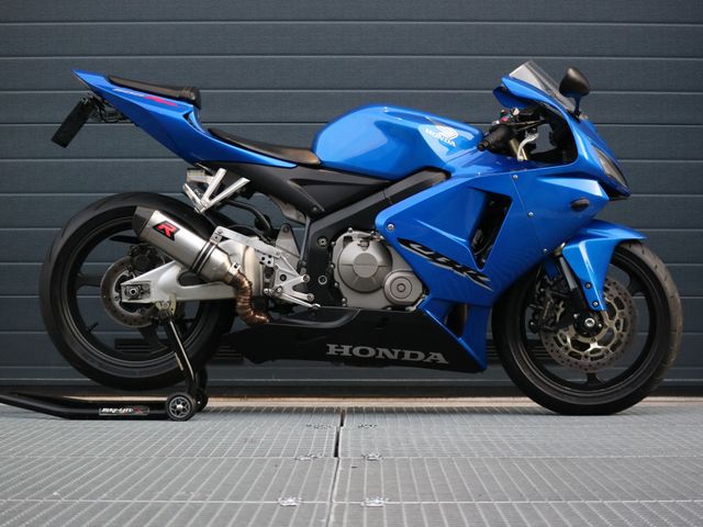 honda - cbr-600-rr