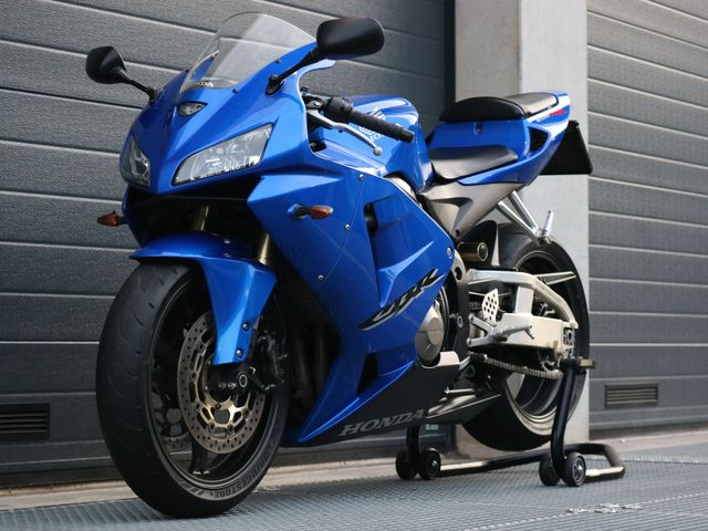 honda - cbr-600-rr