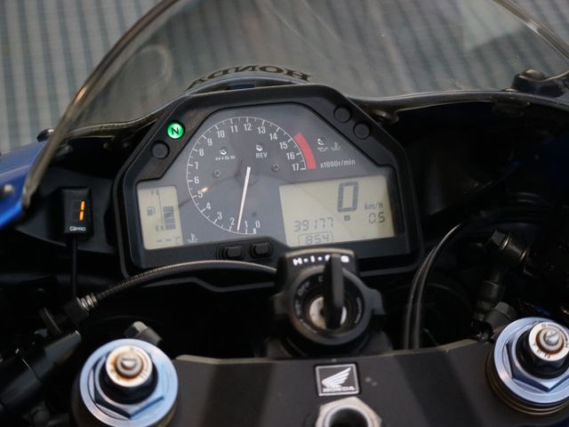 honda - cbr-600-rr