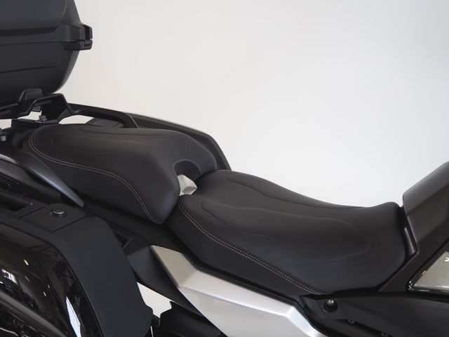 yamaha - tracer-900-gt