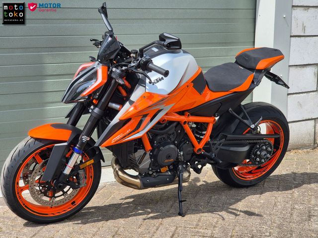 ktm - 1290-super-duke-r-evo