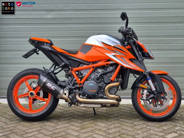 ktm - 1290-super-duke-r-evo
