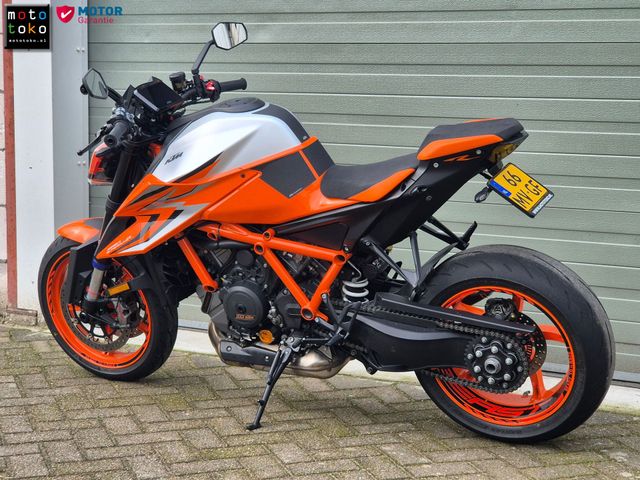ktm - 1290-super-duke-r-evo