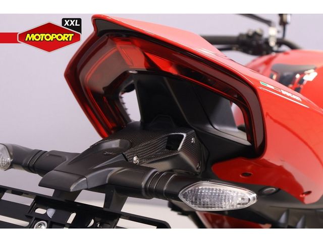 ducati - streetfighter-v4