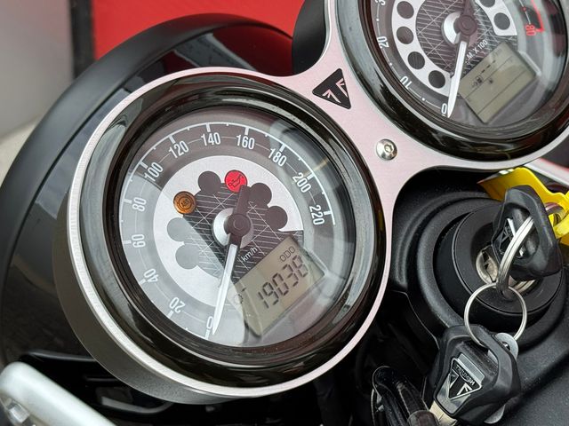 triumph - speed-twin-1200