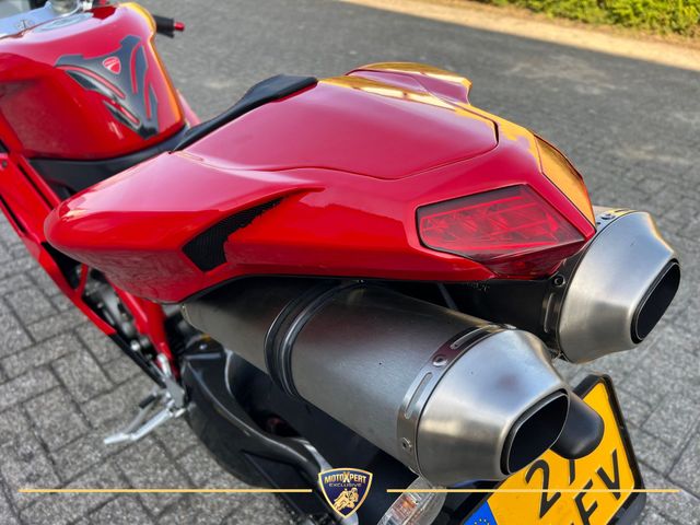 ducati - 848