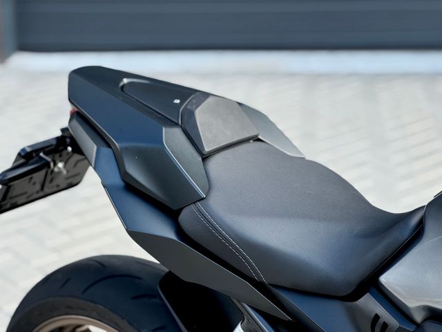 honda - cb-650-r