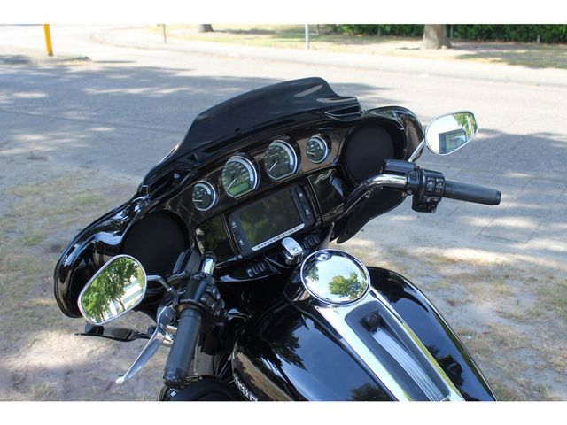 harley-davidson - electra-glide-ultra-classic-flhtcu