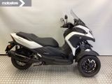 YAMAHA TRICITY 300