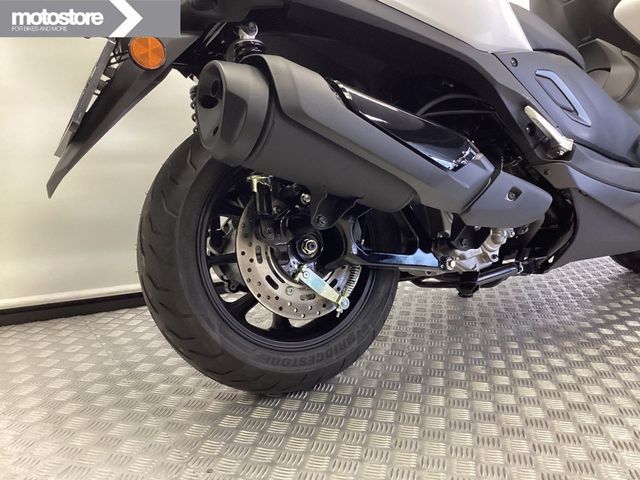 yamaha - tricity-300