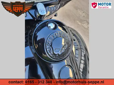 HARLEY-DAVIDSON STREET GLIDE FLHXI – foto 4