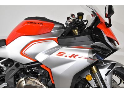 QJMOTOR SRK 421 RR – foto 2