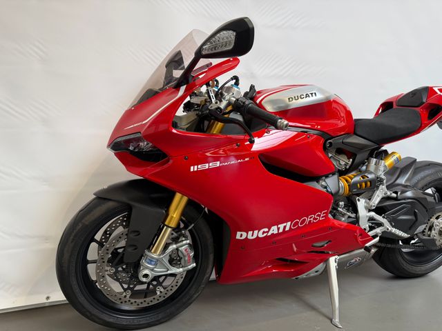 ducati - 1199-panigale-r