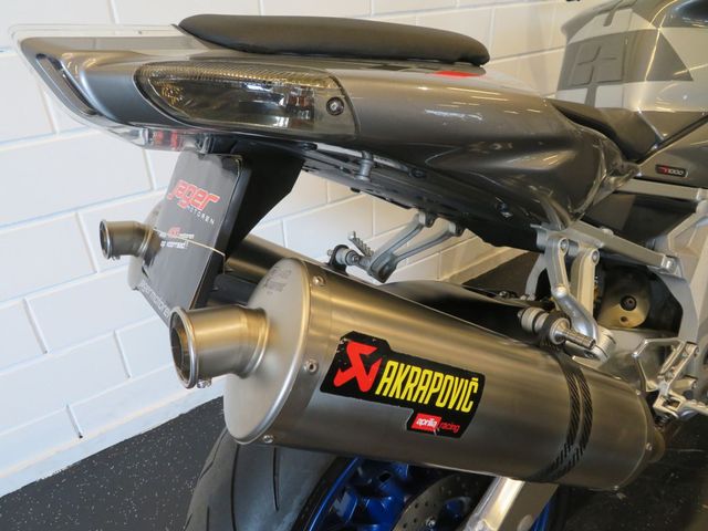aprilia - tuono-1000-r
