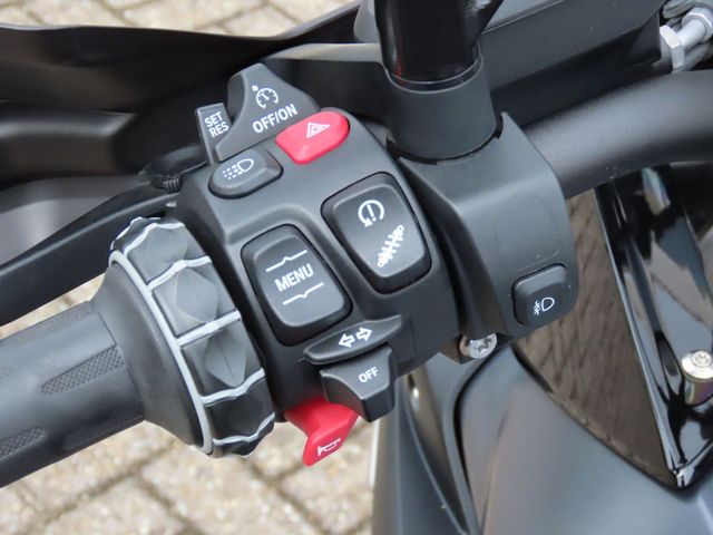 bmw - r-1250-gs