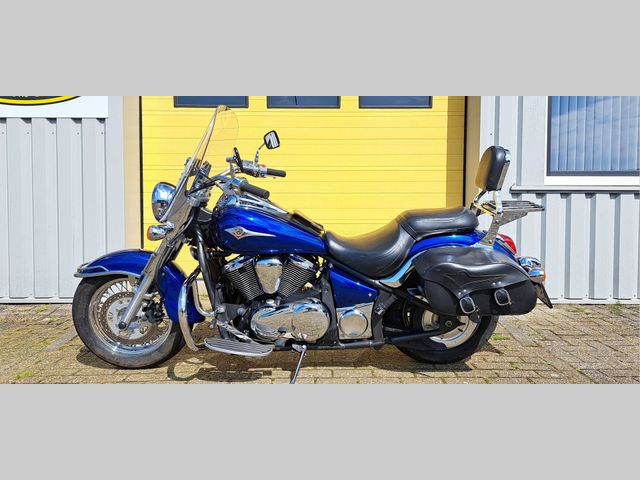 kawasaki - vn-900-classic