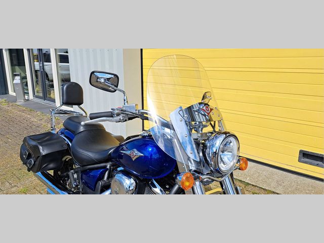 kawasaki - vn-900-classic
