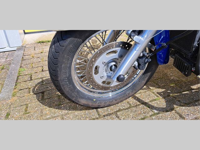 kawasaki - vn-900-classic