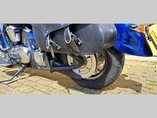 kawasaki - vn-900-classic