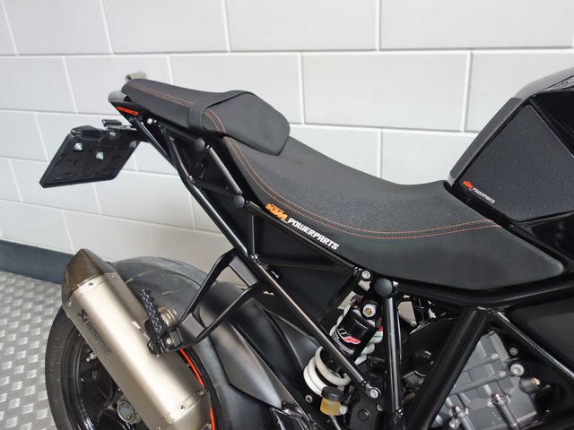 ktm - 1290-super-duke-r
