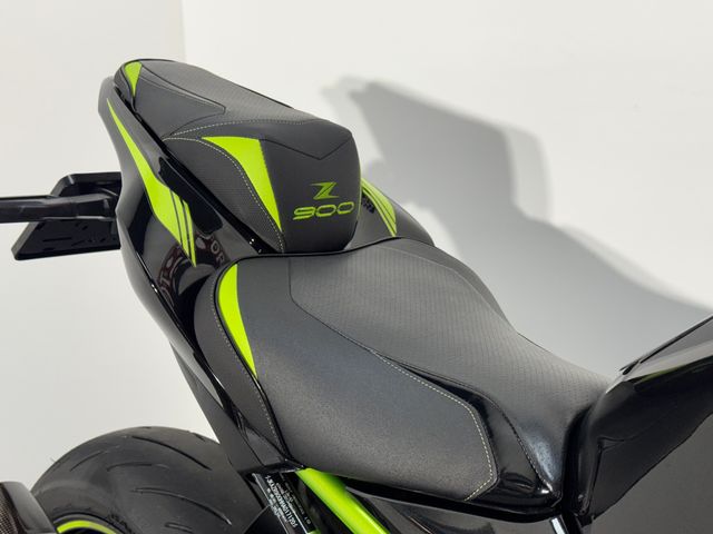 kawasaki - z900