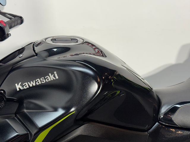 kawasaki - z900