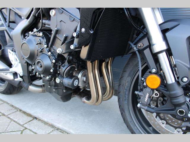 honda - cb-1000-hornet