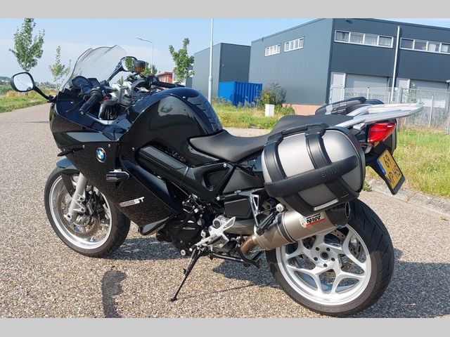 bmw - f-800-st