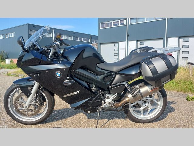 bmw - f-800-st
