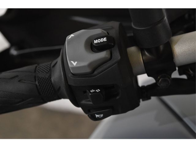 suzuki - v-strom-800-de