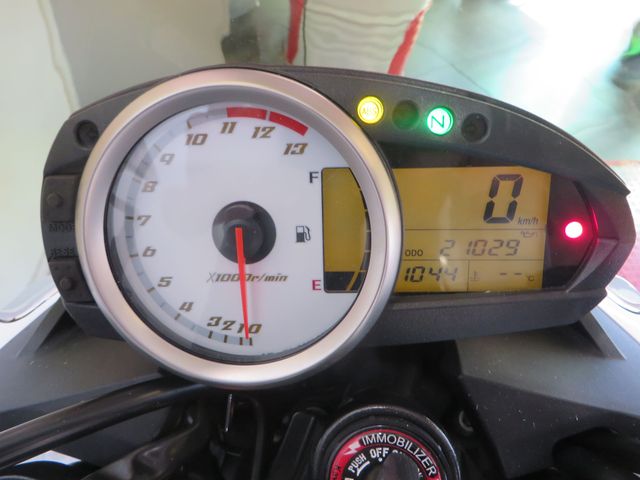 kawasaki - z1000-abs