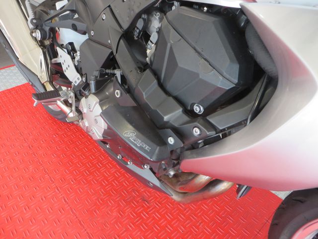 kawasaki - z1000-abs