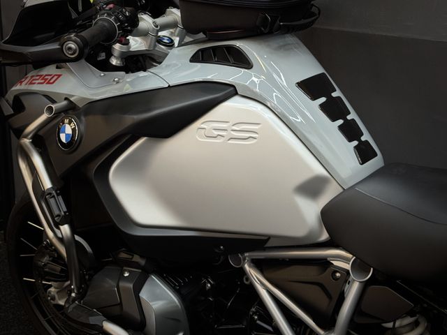 bmw - r-1250-gs-adventure