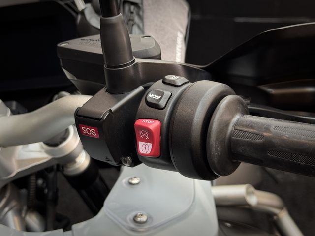 bmw - r-1250-gs-adventure