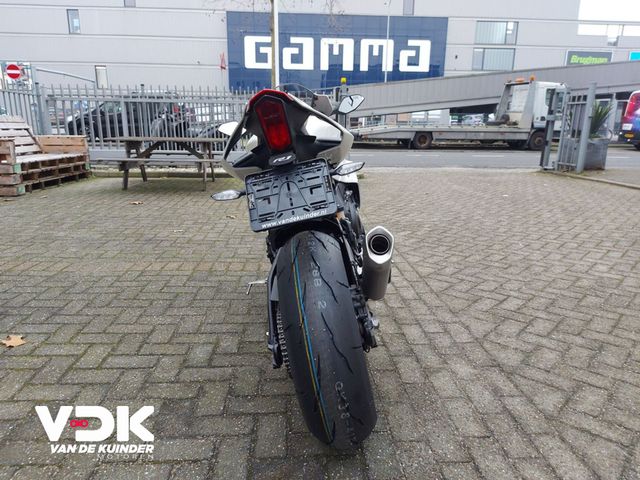 yamaha - yzf-r1-60th-anniversary