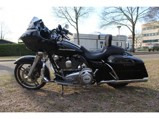 harley-davidson - road-glide