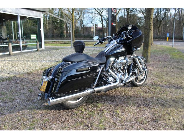 harley-davidson - road-glide