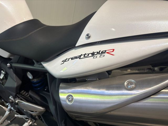 triumph - street-triple-r