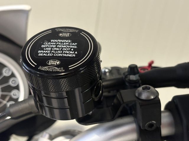 triumph - street-triple-r
