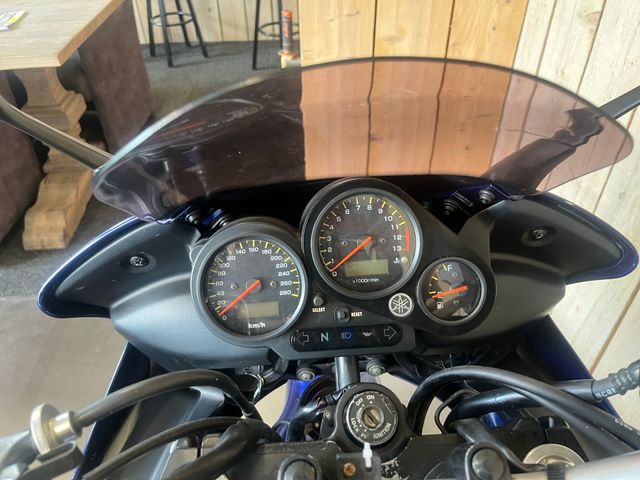 yamaha - fzs-1000--fazer