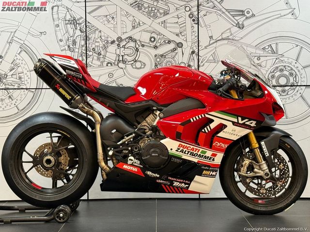 ducati - panigale-v4-s