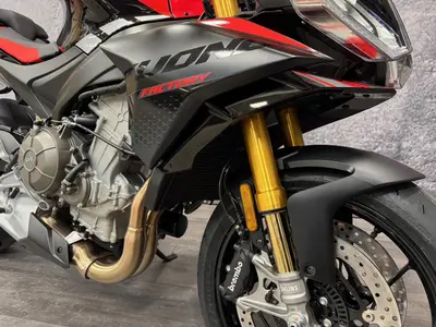 APRILIA TUONO 660 FACTORY – foto 2