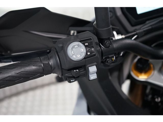 suzuki - gsx-s-1000-gx